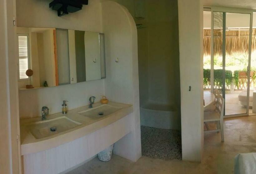 جناح مزوَّد بشرفة, Villa Maria Bed And Breakfast