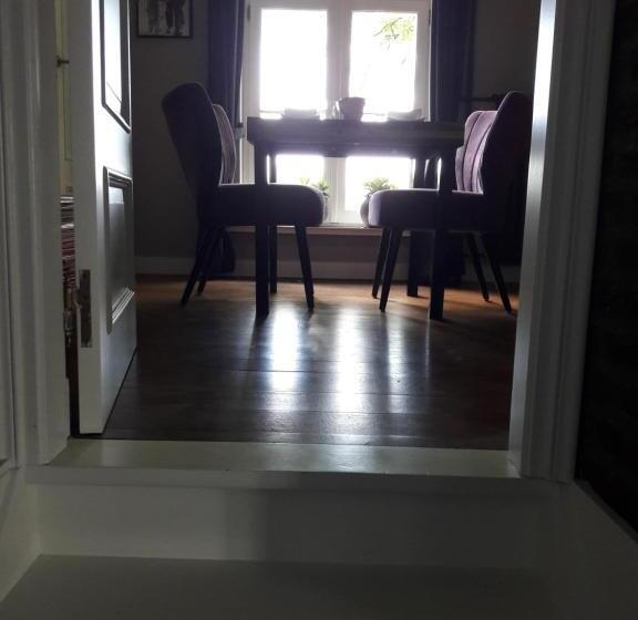 חדר דלוקס, Het Geheim Van Merselo