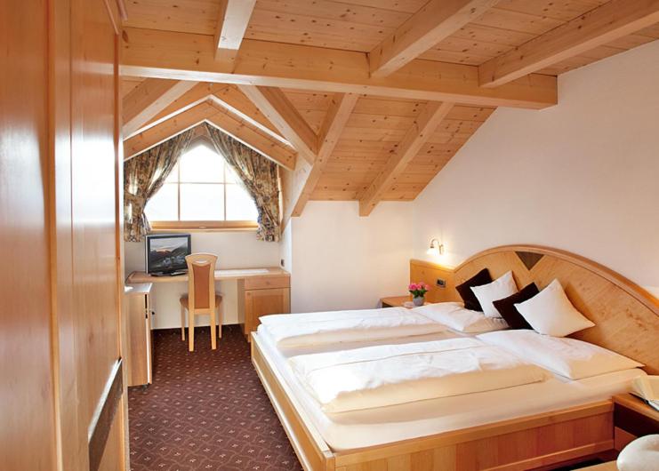 اتاق لوکس, Appartement Huber