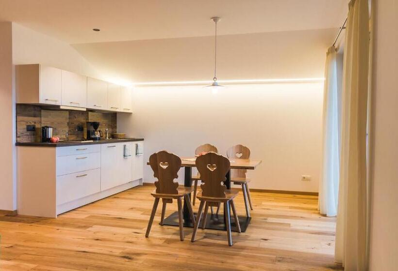 דירה בת חדר שינה 1 עם מרפסת, Praitladhof