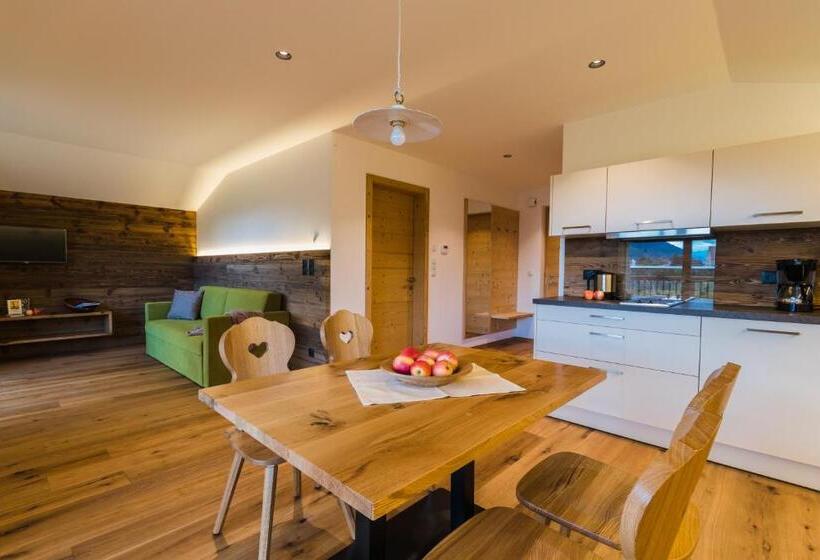 דירה בת חדר שינה 1 עם מרפסת, Praitladhof