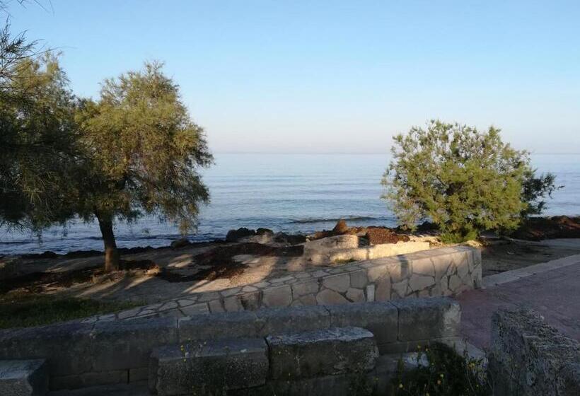 דירת שלושה חדרים, La Maison De Gabrielè