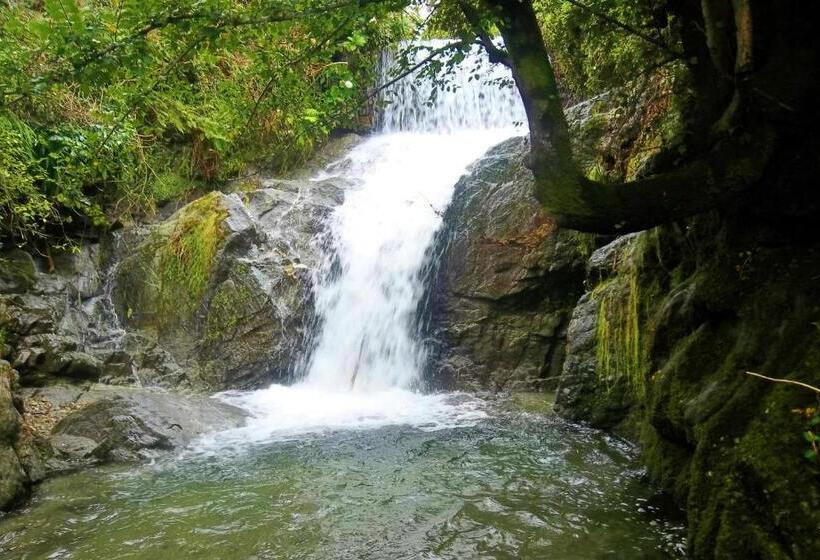 غرفة عائلية, Trattoria Della Cascata B&b