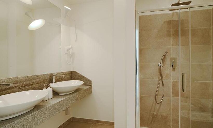 חדר משפחתי, Almablanca