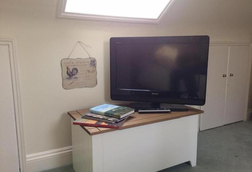 デラックスルーム, Old Station Gardens, Sw London