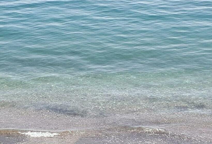 آپارتمان 1 خوابه با چشم‌انداز دریا, On The Beach Sea View&kitchen In Room