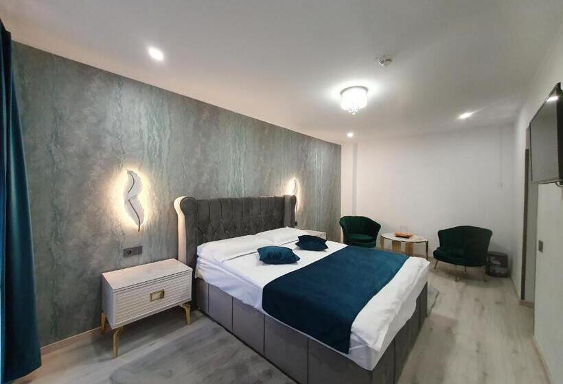 豪华房间, Irish House