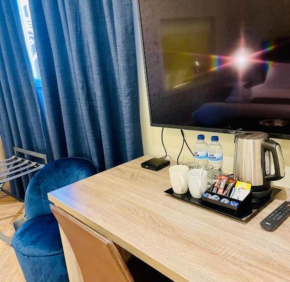 اتاق استاندارد با چشم‌انداز باغ, The Red Farm Relais & Spa