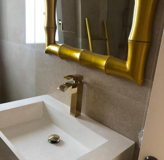 اتاق استاندارد با وان آب گرم, The Red Farm Relais & Spa