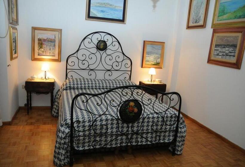Standard room with outdoor bath, Ilm Cagliari
