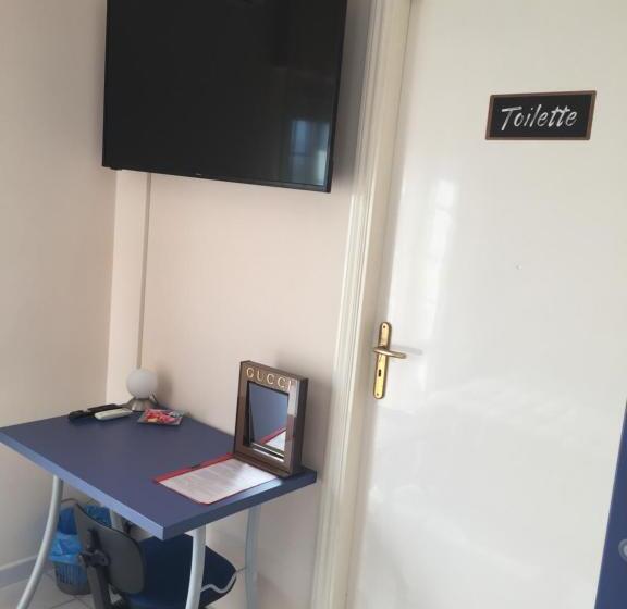 标准三人间, B&b Villa Dei Fiori