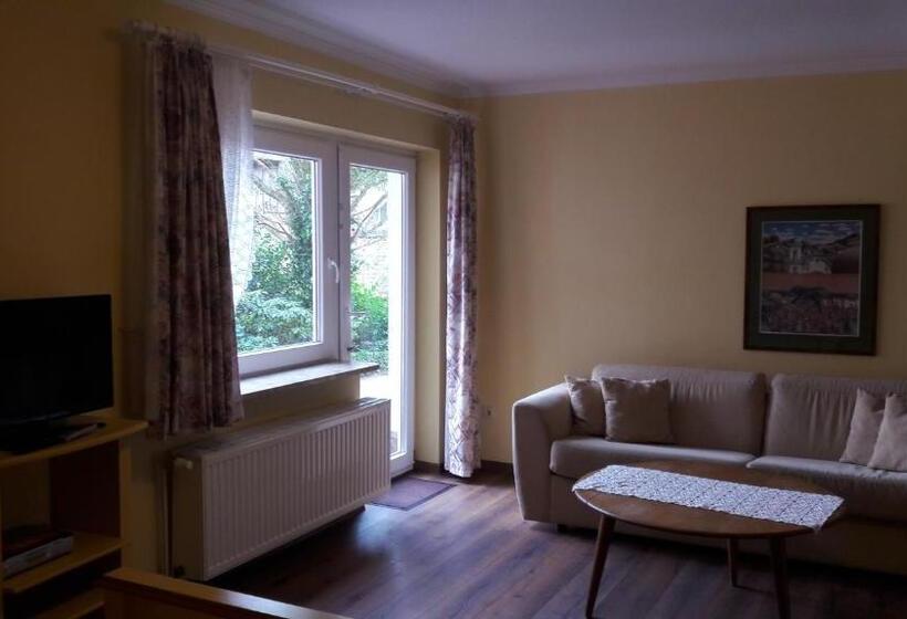 ガーデンビュースタンダード４ベッドルーム, Bed And Breakfast Dannevirke