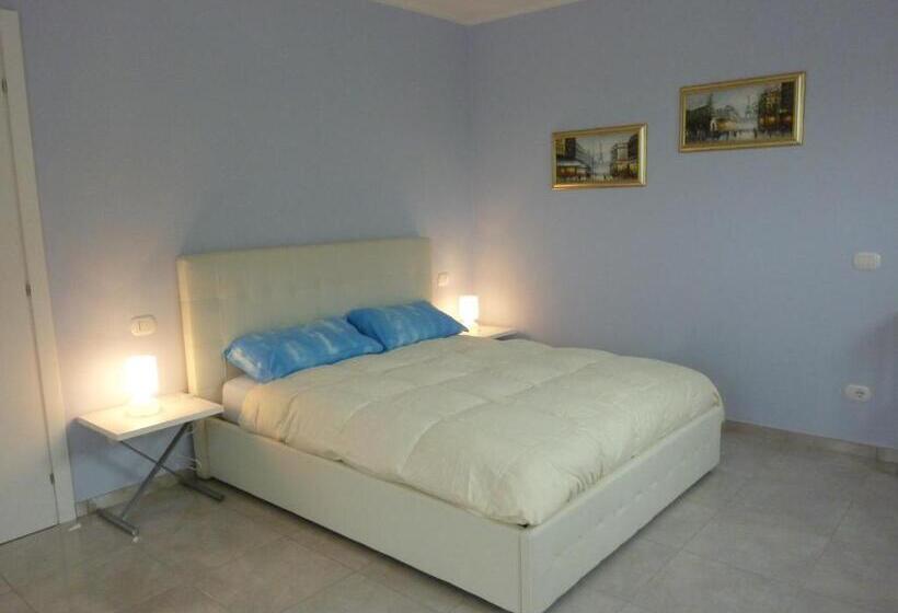 חדר סטנדרט לשלושה, La Casa Dei Nonni