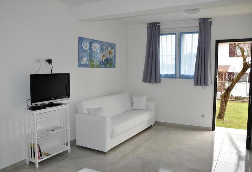 חדר סטנדרט לשלושה, La Casa Dei Nonni