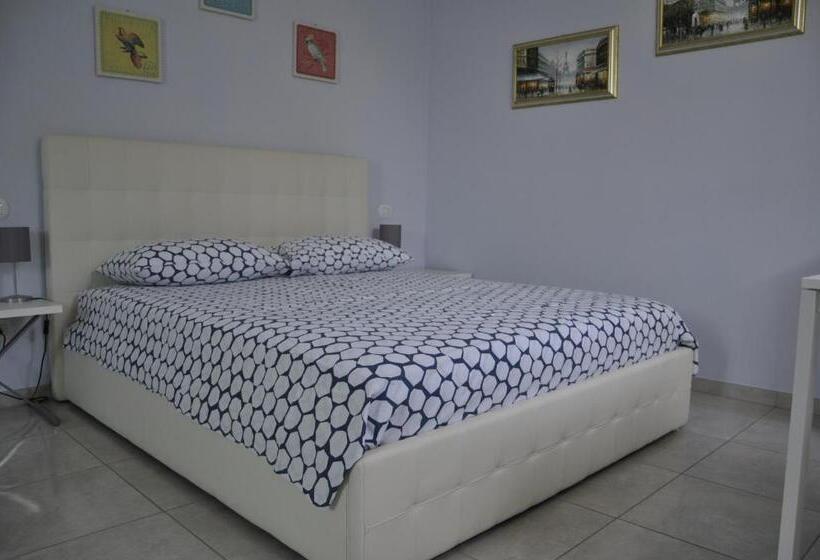 חדר סטנדרט לשלושה, La Casa Dei Nonni