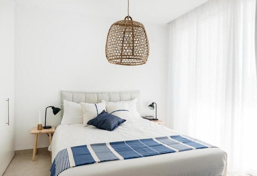 주니어 스위트 발코니, O Lugar