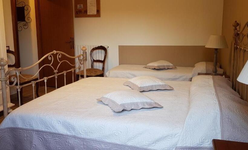 חדר סטנדרט לשלושה, Podere Chiasso Gherardo