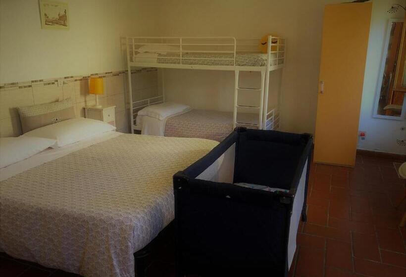 اتاق استاندارد چهار تخته, Geoglobe Chambre D Hòtes