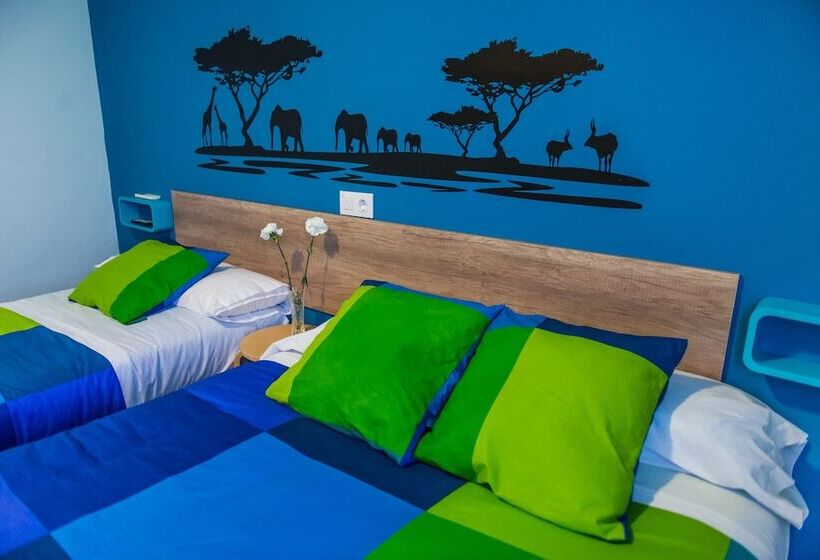 غرفة عائلية, Hostal La Pastora