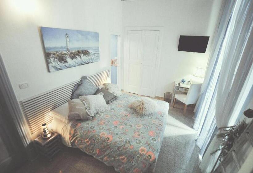 オーシャンビュースタンダードルーム, B&b Le Ferule
