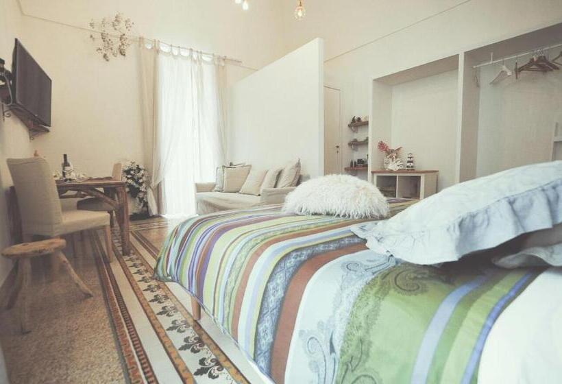 סוויטה נוף לים, B&b Le Ferule