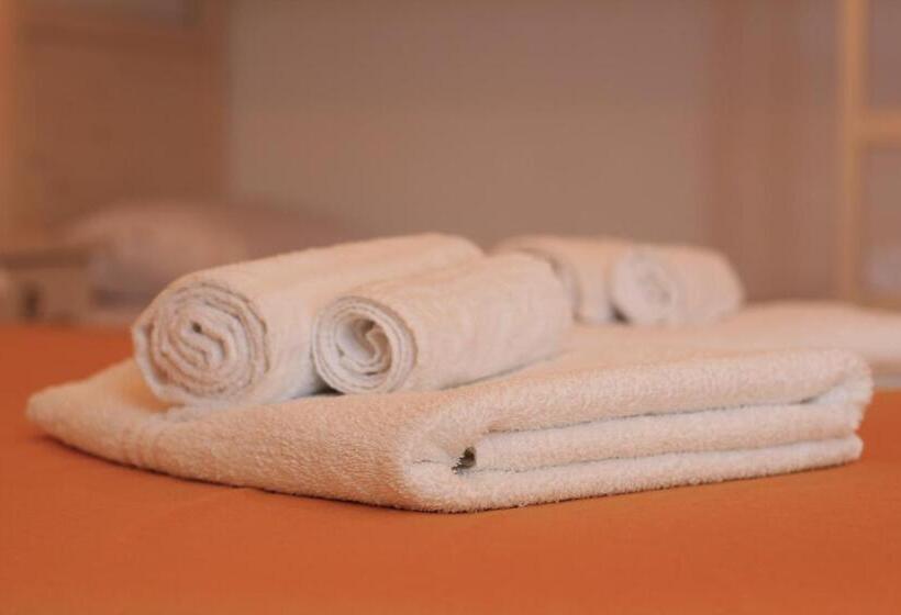 غرفة ديلوكس مطلة على المدينة, Elementa