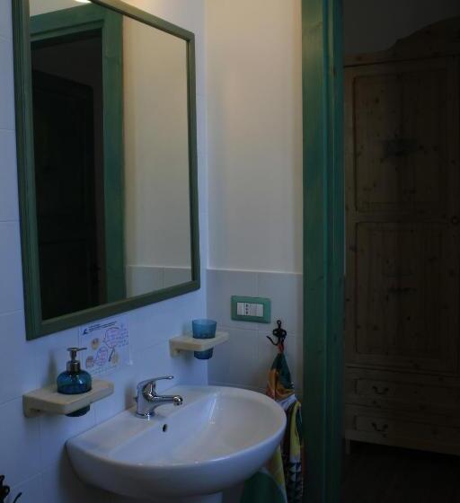 带城市景观的高级房间, Elementa