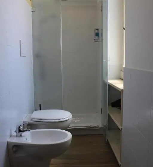 4 Bett Standardzimmer, Elementa