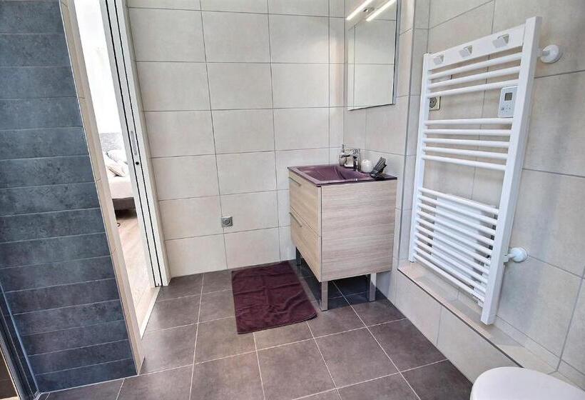 חדר סטנדרט נוף לגינה, Logis Saponine Chambres D Hôtes Au Calme En Touraine