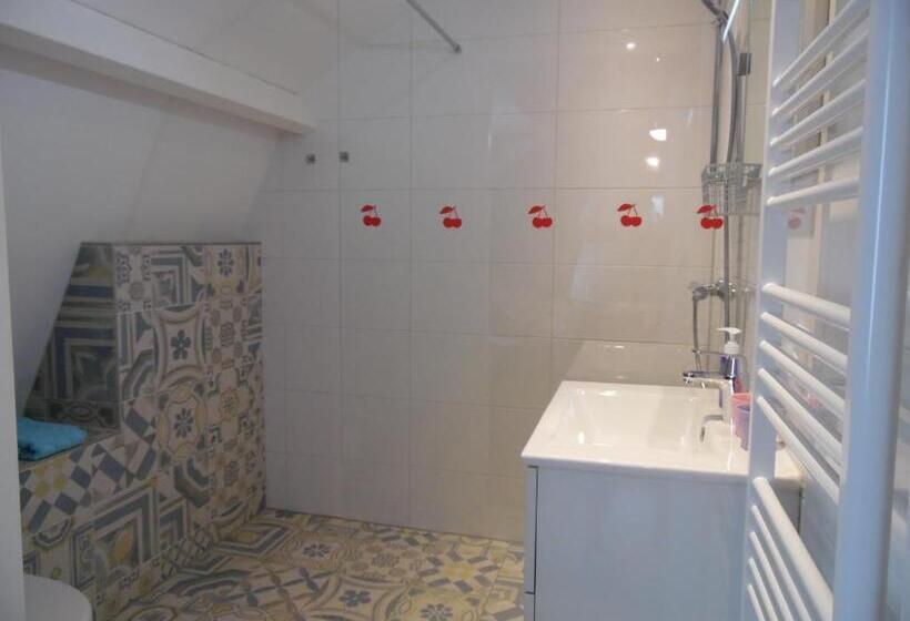 اتاق لوکس, Cozy Bed And Breakfast