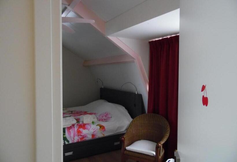 اتاق لوکس, Cozy Bed And Breakfast