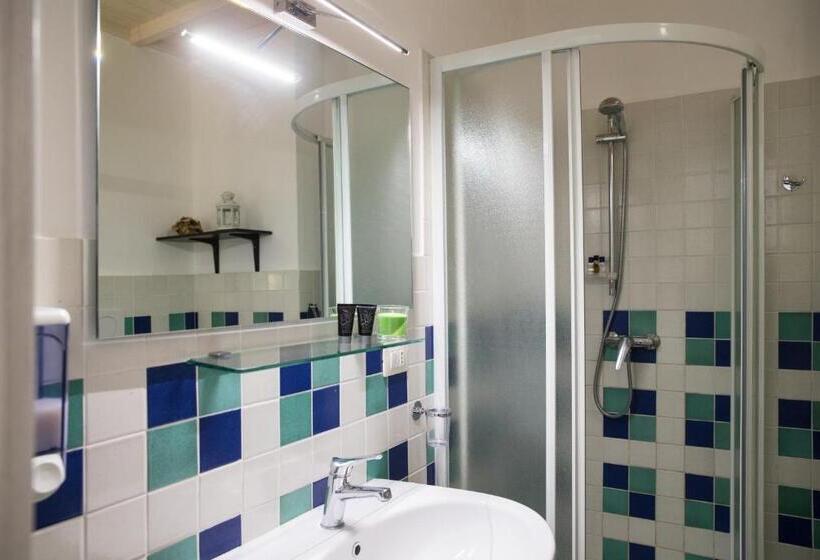 בית, חדר שינה 1, Fenisia Guest House Option Wellness