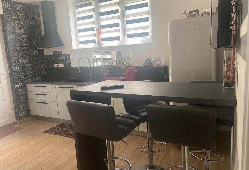 Апартаменты 1 Спальня Нижний Этаж, Guest House Persico