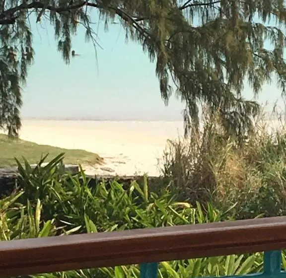 اتاق استاندارد با چشم‌انداز دریا, Villa Bella Charming Beachfront Guesthouse