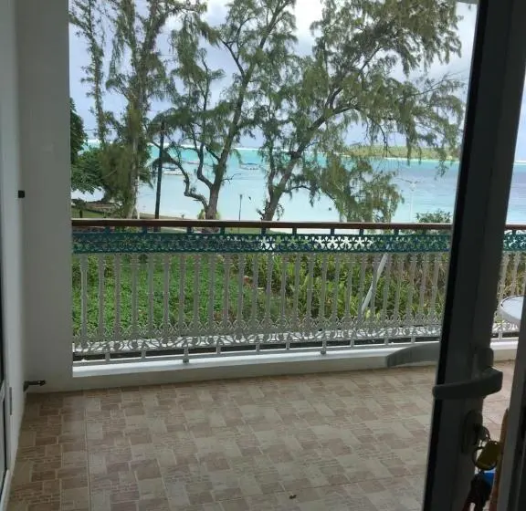 اتاق استاندارد سه نفره, Villa Bella Charming Beachfront Guesthouse