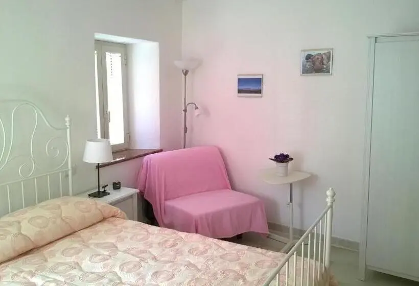 スタンダードトリプルルーム, B&b I Tre Bassotti