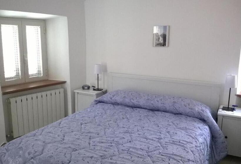اتاق استاندارد سه نفره, B&b I Tre Bassotti