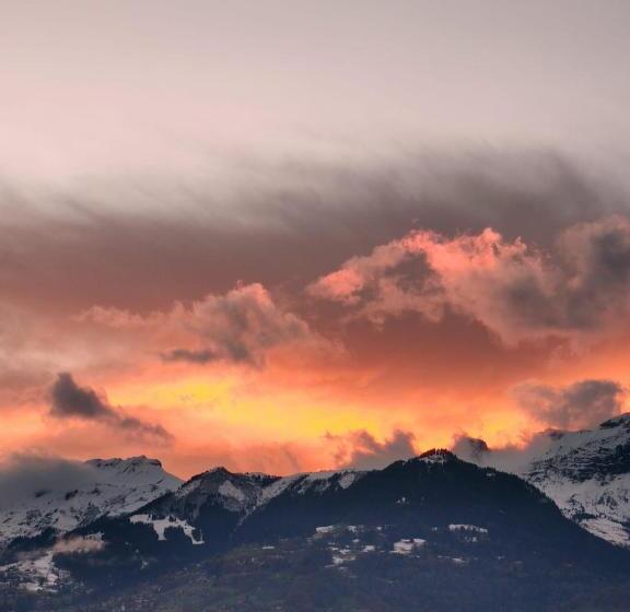 غرفة عائلية, Chantemerle 1741, Chambres D Hôtes à La Montagne