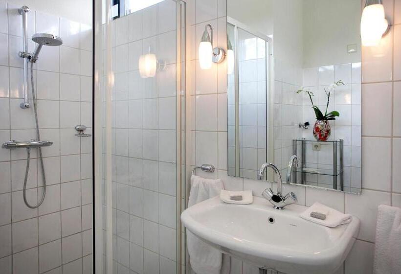 주니어 스위트, Bed And Breakfast Holter