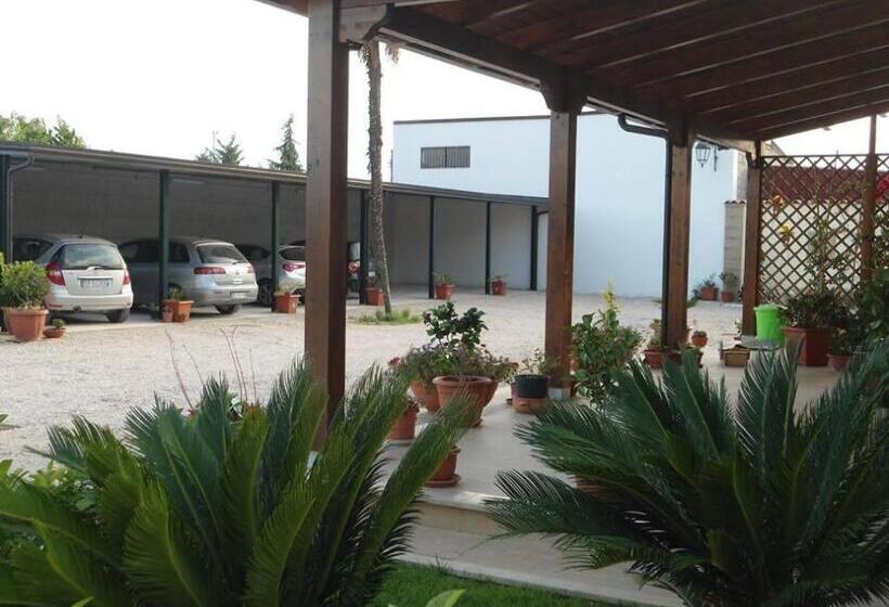 Апартаменты 1 Спальня Вид на Сад, Nenna Country