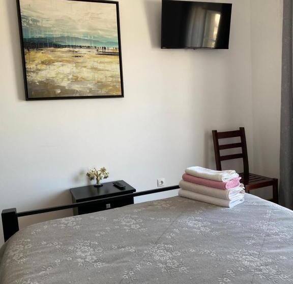 海景标准间带阳台, Vina S Place