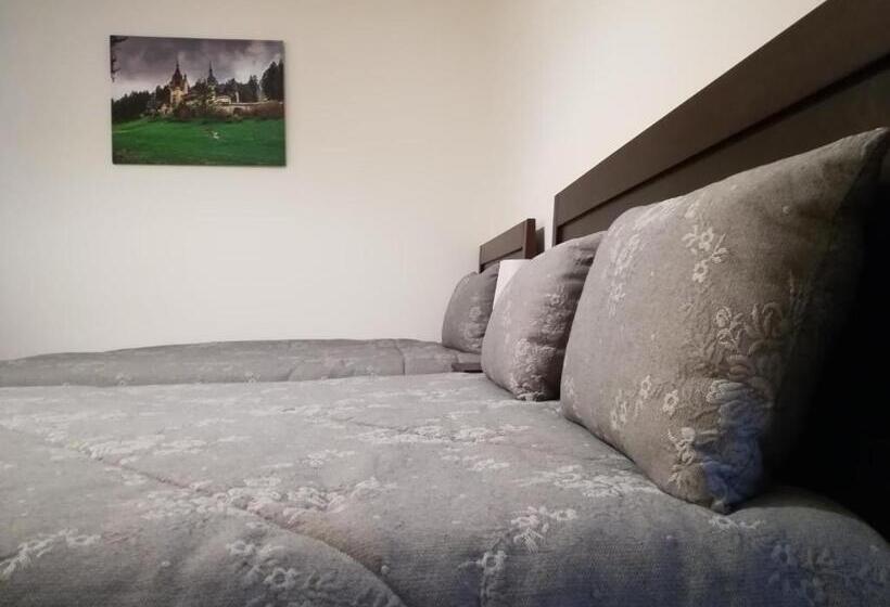 Апартаменты 3 Спальни, Vina S Place