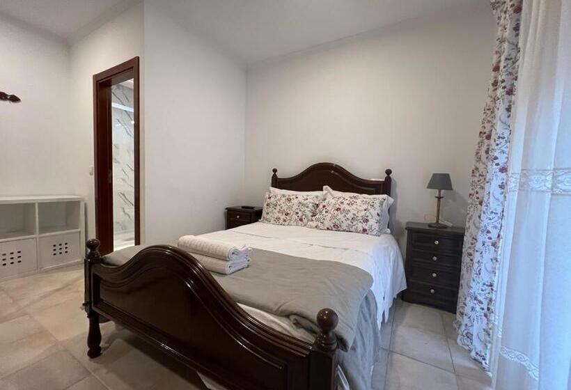 Люкс с Балконом, Vina S Place