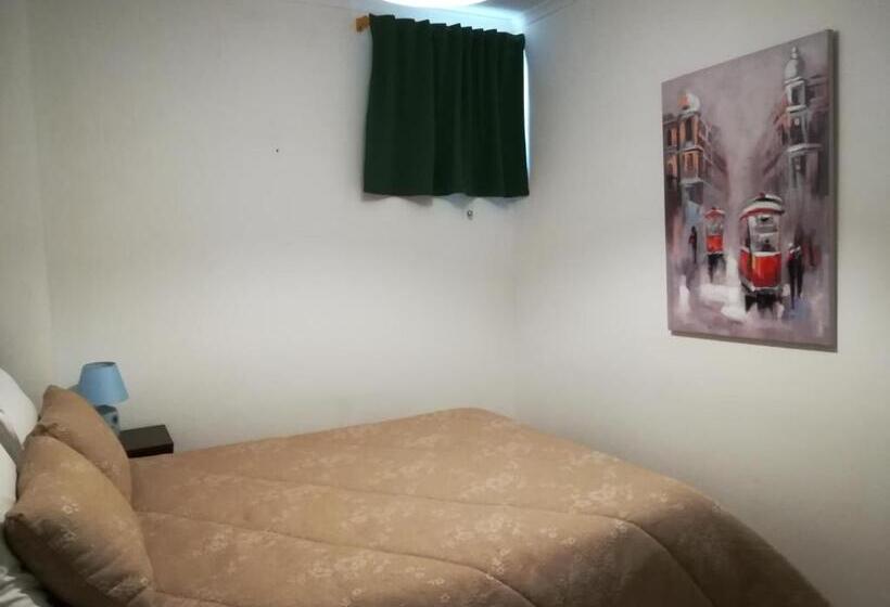 标准间, Vina S Place