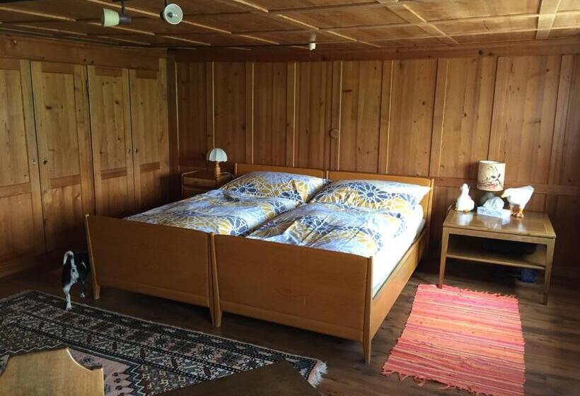 带共用浴室的标准房间, Wohlfühloase Für Mensch Und Hund