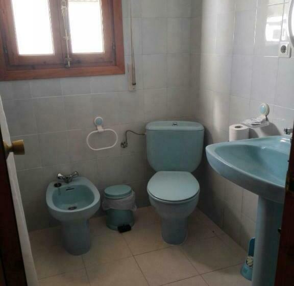 スタンダードトリプルルーム, Hostal Mulhacen