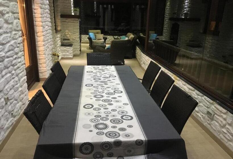 Апартаменты 1 Спальня с Террасой, Hostal Mulhacen