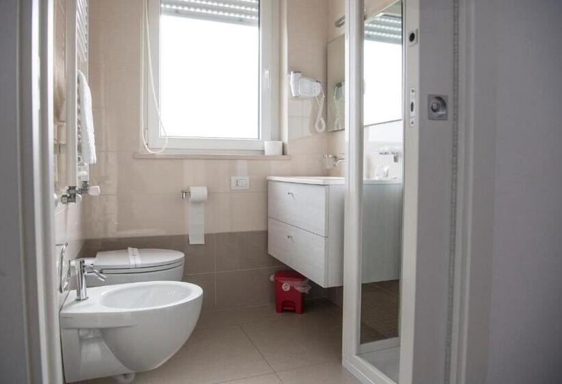 شقة غرفة واحدة, Residence Bonelli