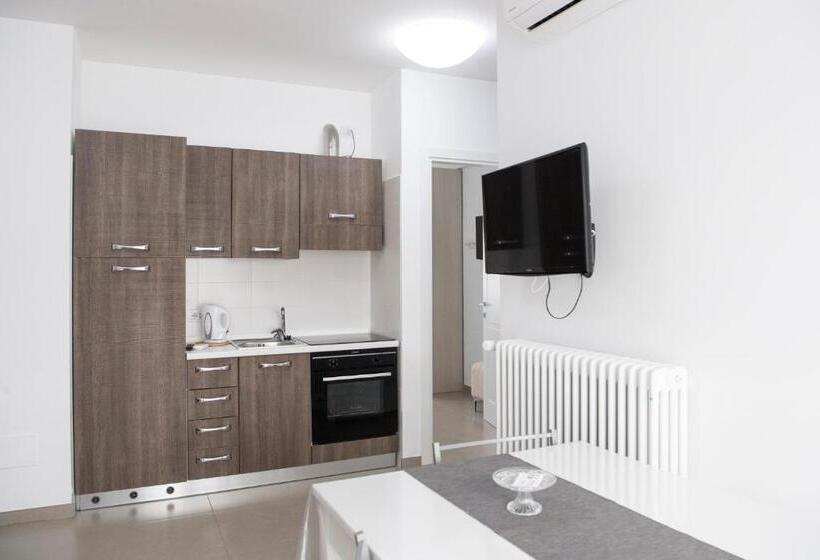 Апартаменты 1 Спальня, Residence Bonelli