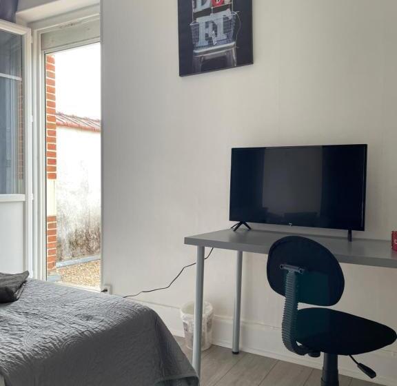 Quarto Estandar com Terraço, Les Thiausères